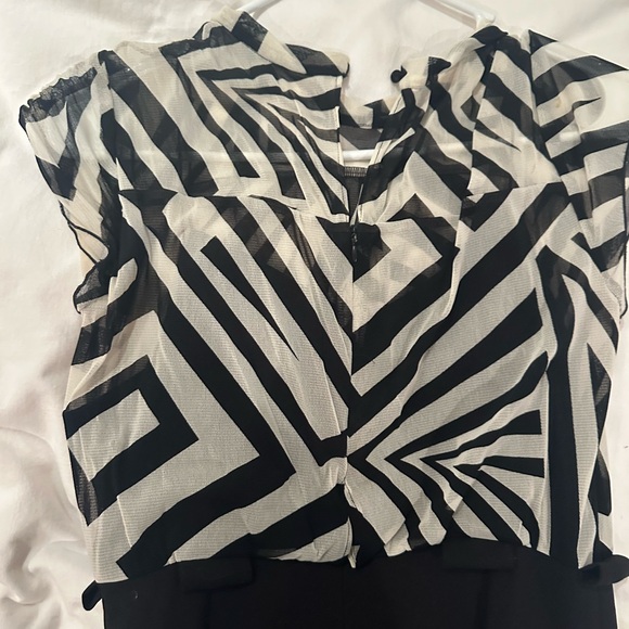 Calvin Klein Classic Black Pencil Skirt sz 2 $118 - Picture 7 of 8